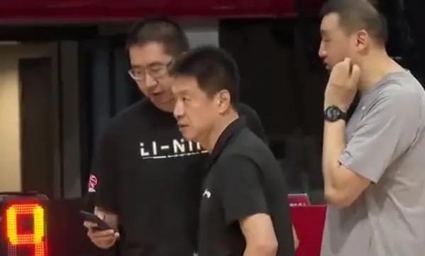 足球篮球大局观,足球篮球都是圆形对不对