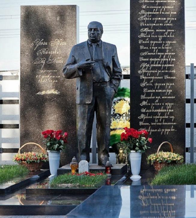 叶利钦和苏联什么关系 (叶利钦跟普京哪个厉害)