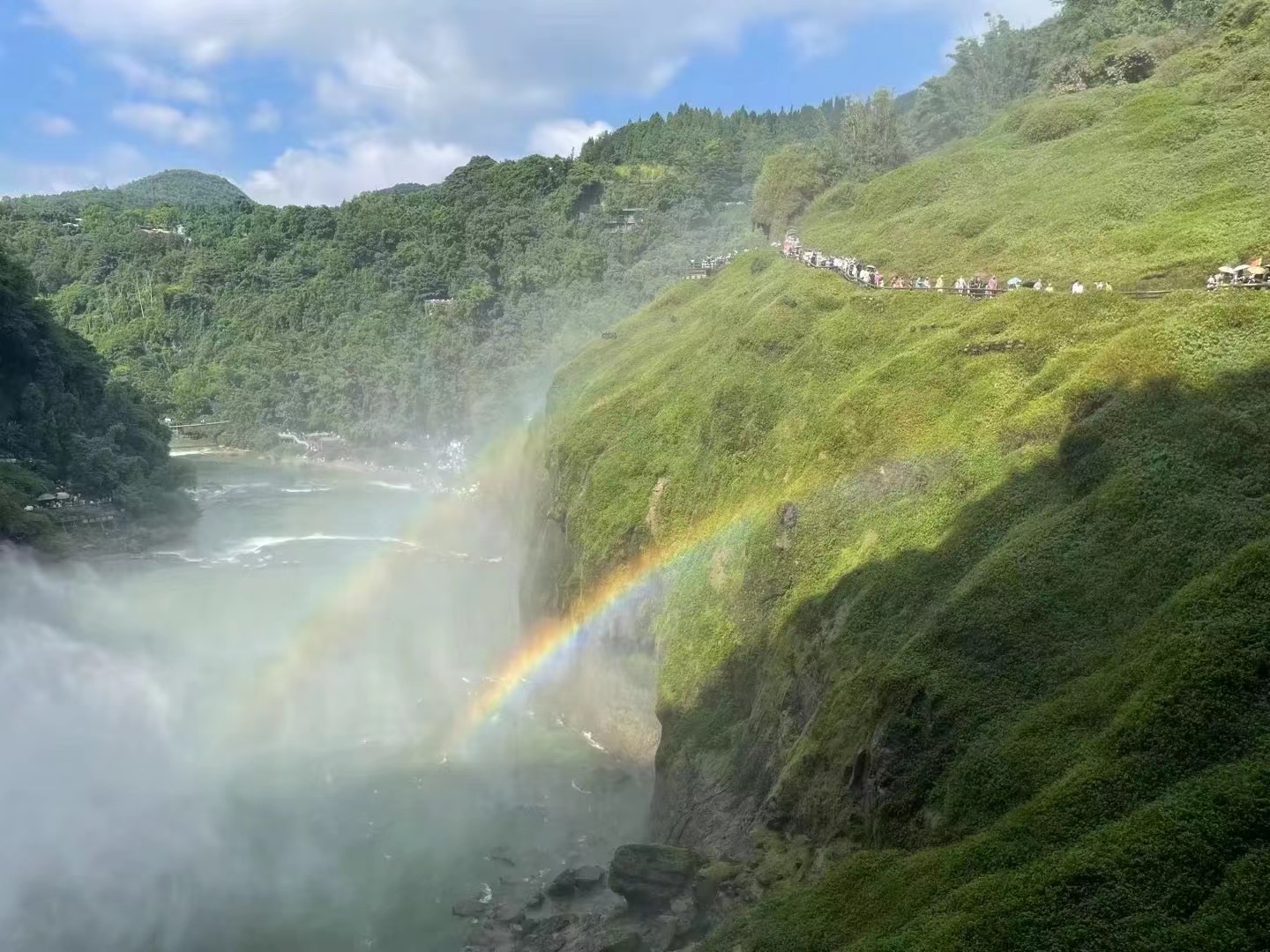 黄果树瀑布和黄果树大瀑布区别,黄果树大瀑布黄果树瀑布