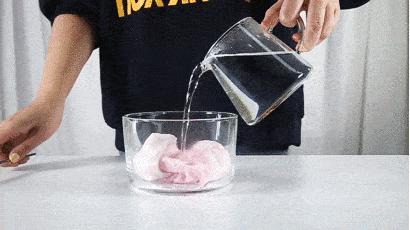 裤上污渍怎么洗,裤上有污渍怎么清洗