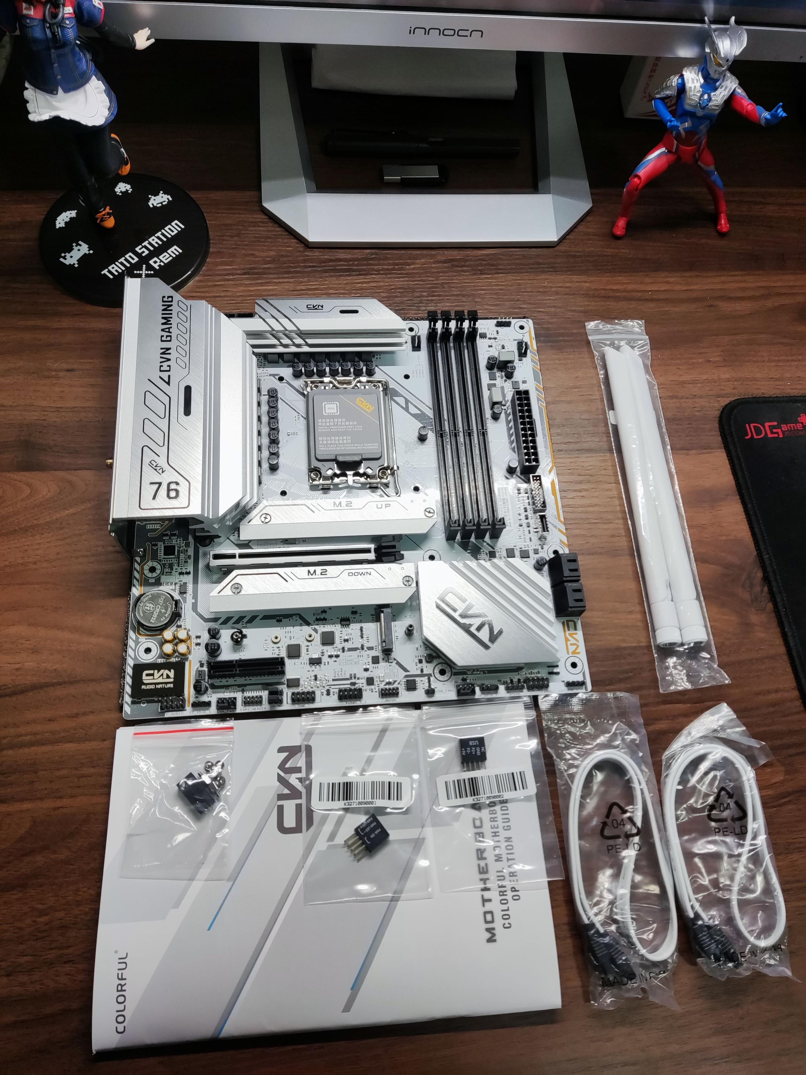 新年新气象：冬日漫漫，我给自己装了台纯白色的新电脑