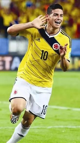 足球转场视频哈梅斯罗德里格斯,哈梅斯罗德里格斯j罗