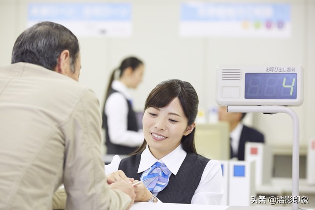 发财道路千万条，低息*款贷**再买理财割银行“韭菜”靠谱吗？