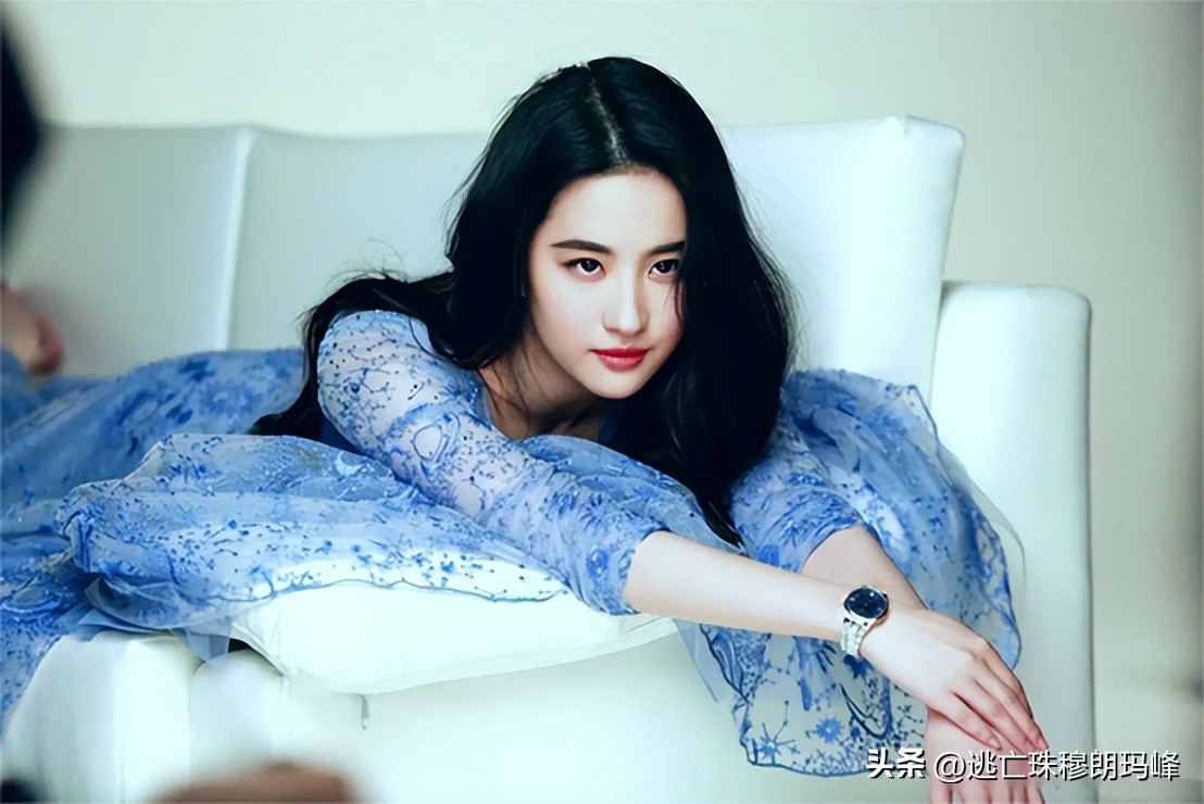 娱乐圈中被骗得最惨的女明星,娱乐圈里有哪些假戏