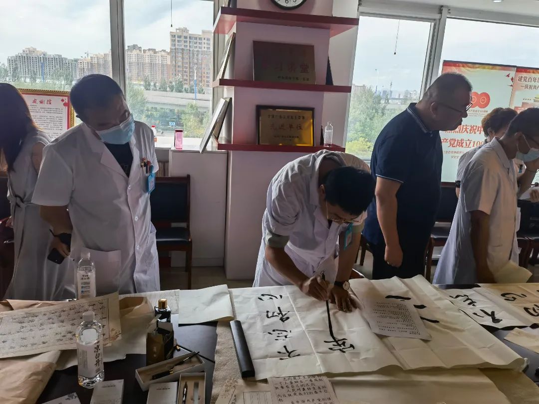 呼市第一医院开展喜迎“二十大”“习语金句”大家写专题活动