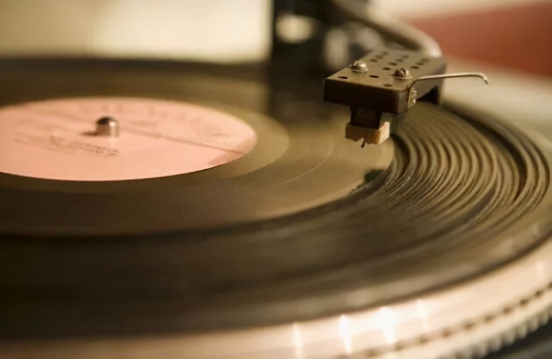 当我们讨论周杰伦的时候,当我们谈论青春时我们在谈论什么