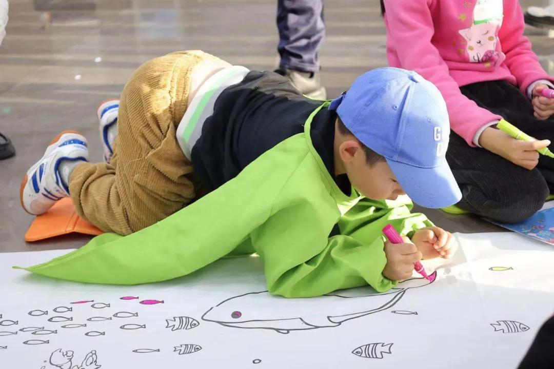 彩绘乒乓,乒乓嘉年华主题绘画