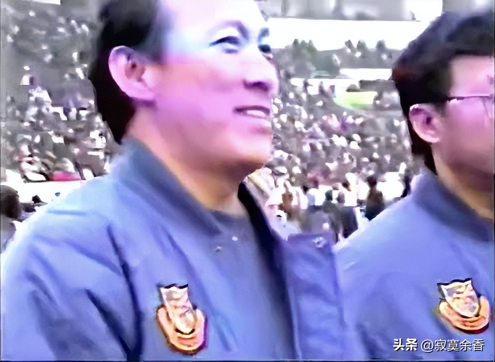 上个世纪80年代的香港明星足球队,八十年代中国足球队对香港队战绩