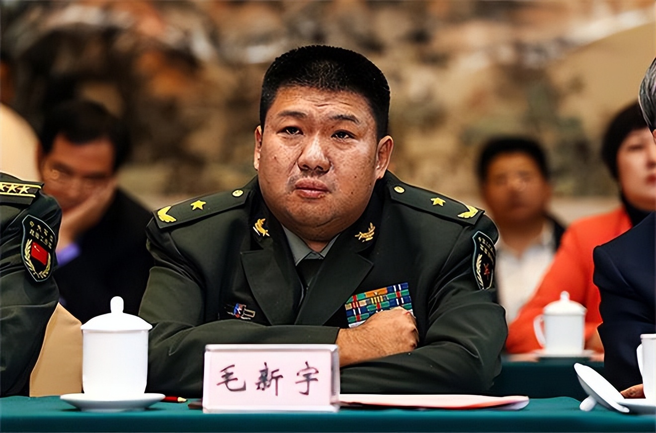 伟人唯一曾孙女，外貌神似杨开慧，14岁气质高雅颇具艺术天赋