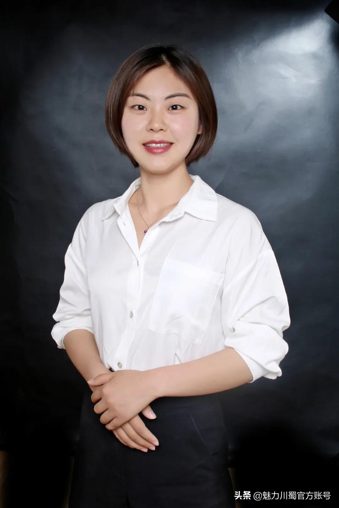 绵阳外国语学校李俊老师,绵阳外国语学校历史老师