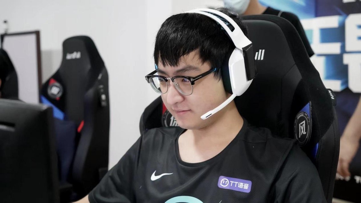 lpl澶忓璧泃t鍑昏触omg,闊╃綉鐑lpl鍏ㄩ儴娣樻卑