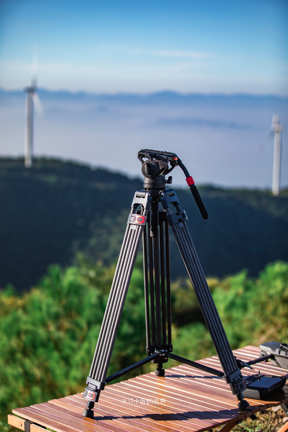 千元以内单反国产三脚架,阿维拉三脚架质量如何