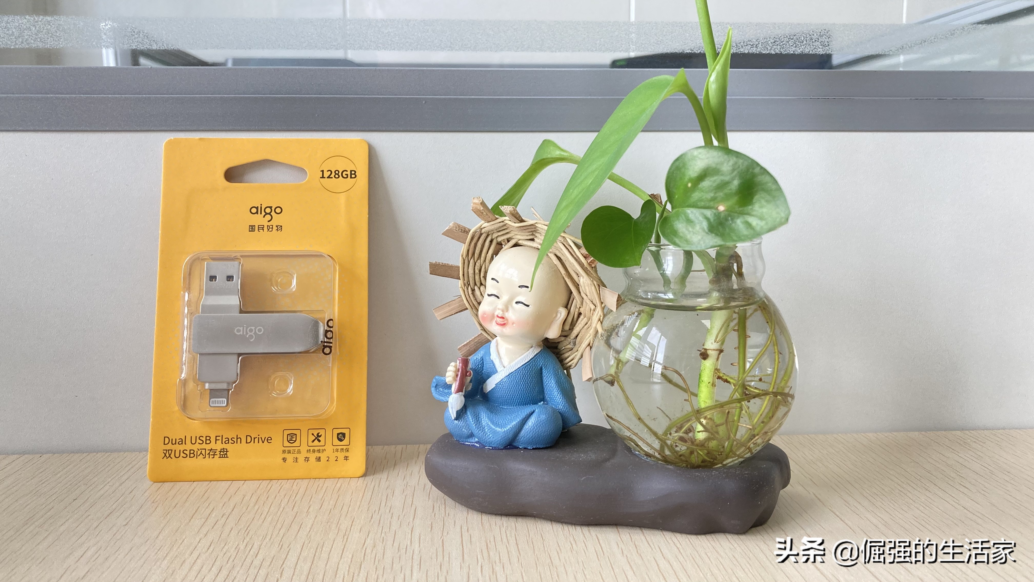 手机内存不够用买多大u盘,手机存储u盘推荐