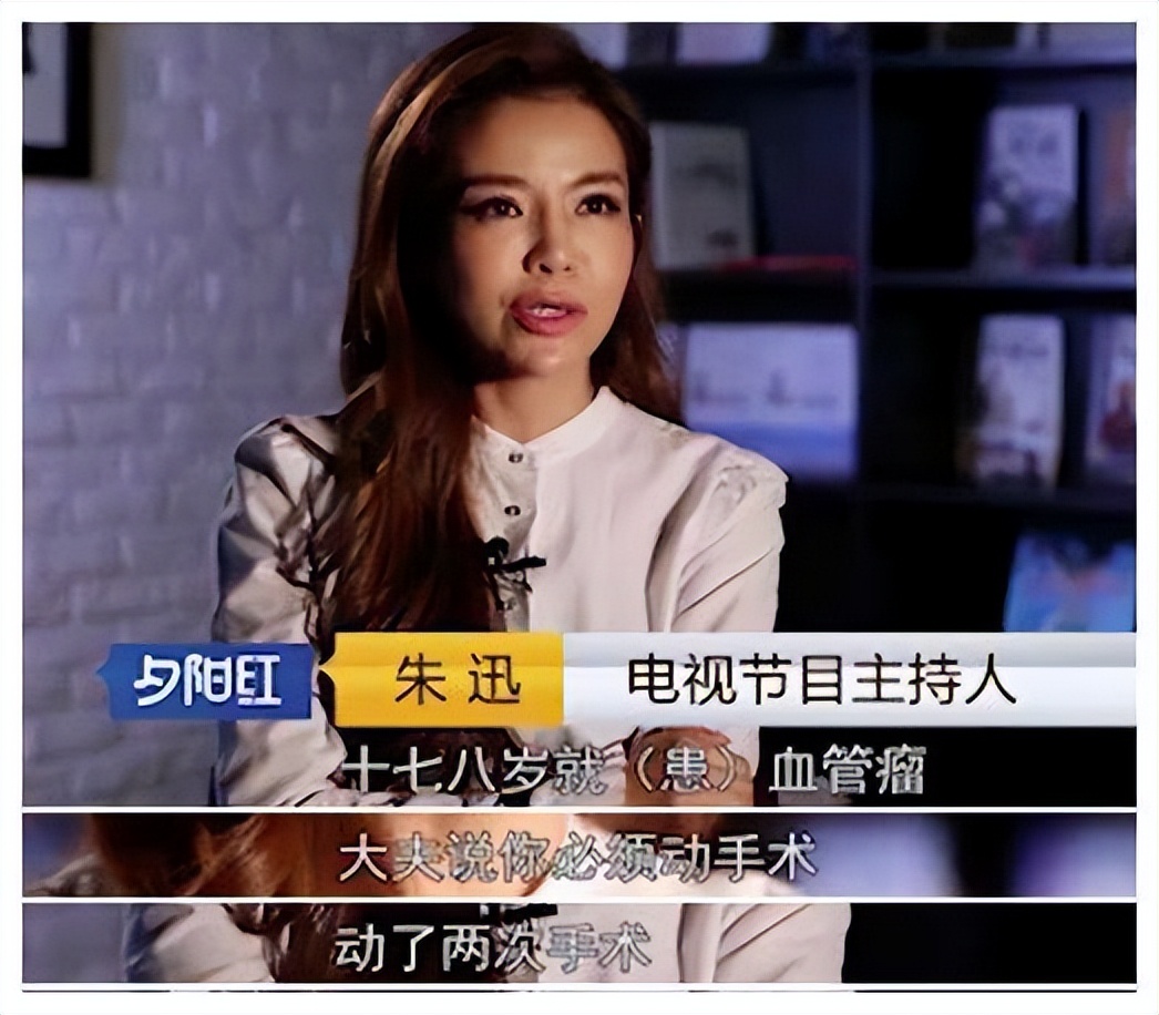 朱迅家里做饭,朱迅一家三口照顾瘫痪公公