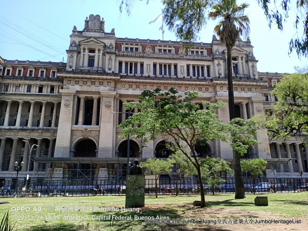 第5023回：富得像个阿根廷人，蓝花楹咖啡馆酒吧