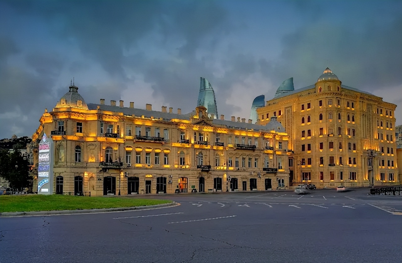 苏联解体后，阿塞拜疆重获独立，为何没有回归伊朗？