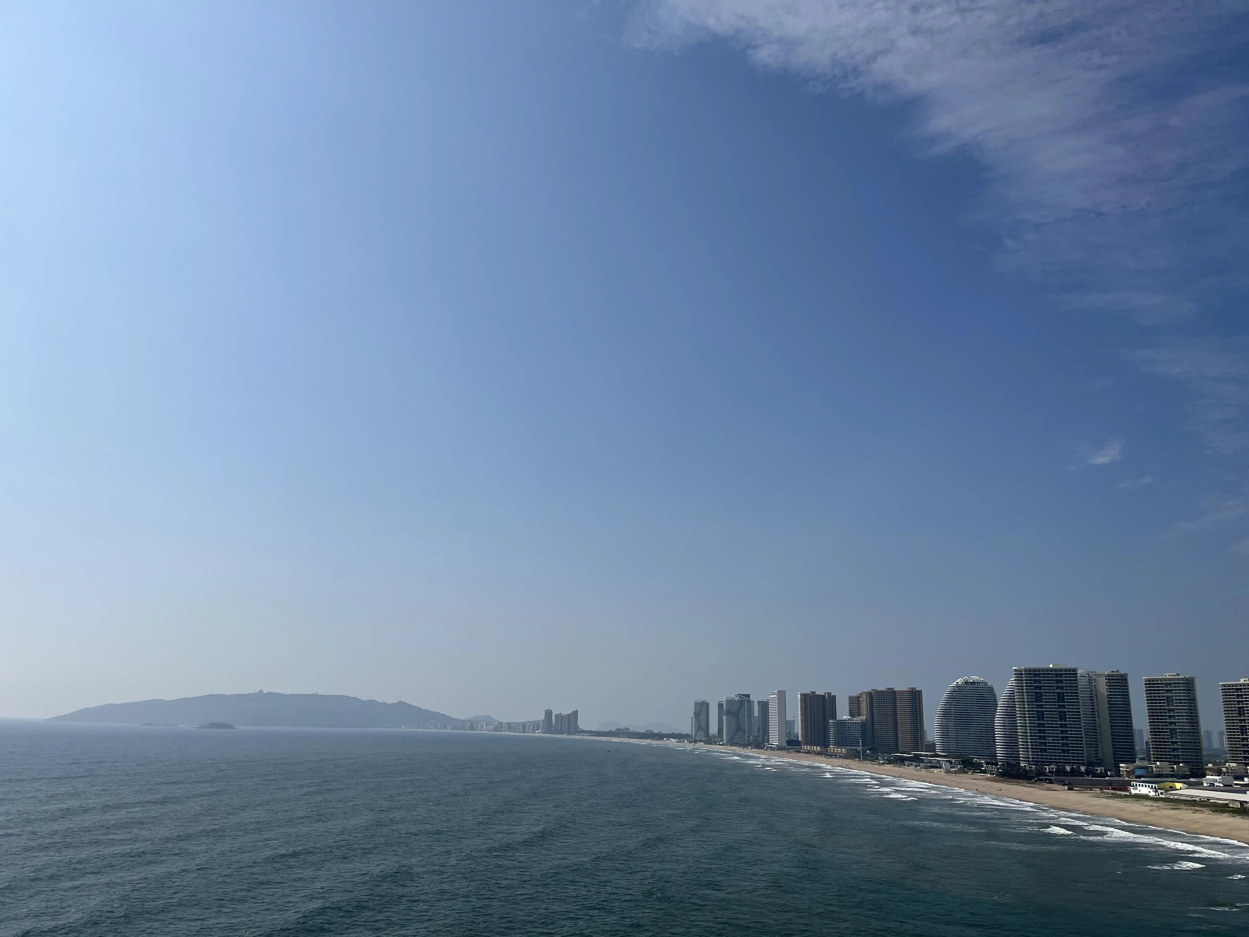 双月湾网红打卡地礁石酒吧地址,双月湾礁石酒吧消费