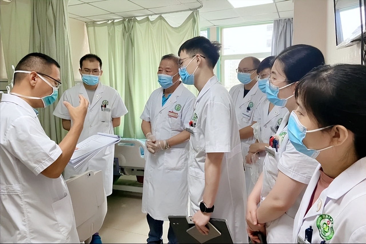 肛门“掉”出肉球痛苦不堪西安大兴医院陈文平：警惕！不是痔疮