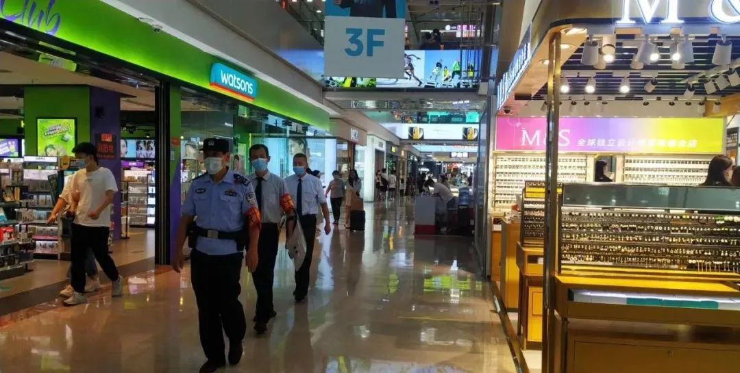 夏季治安打击整治“百日行动”丨尽锐出战!河南洛阳公安全力开展夏夜治安巡查宣防第二次集中统一行动