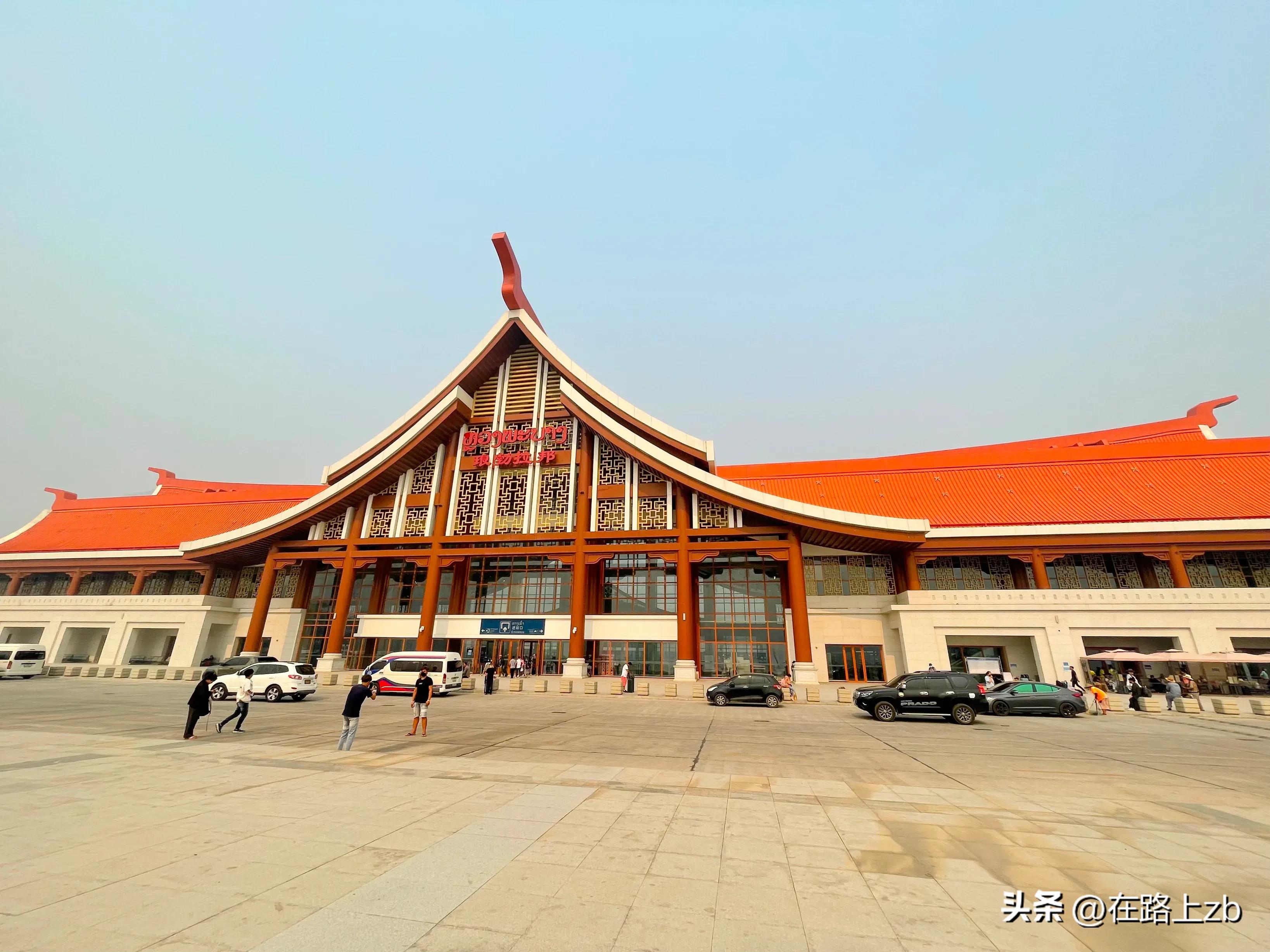 老挝万象塔銮湖,怎么去老挝万象