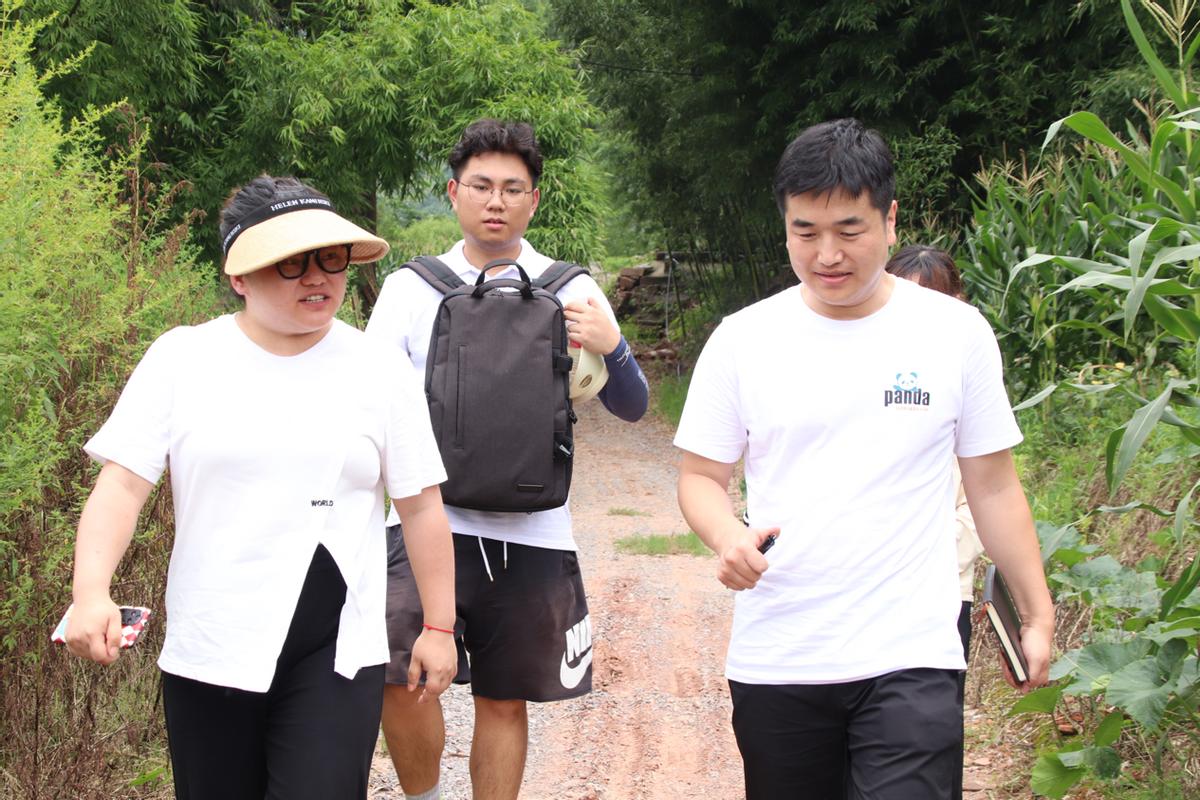 重庆理工大学经济金融学院“三下乡”乡村振兴为农民减损保收