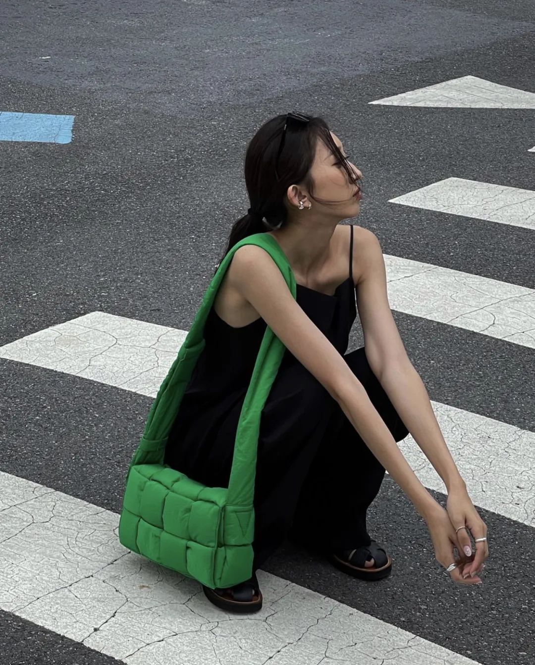 黄黑皮穿搭技巧,黄黑皮穿衣教程