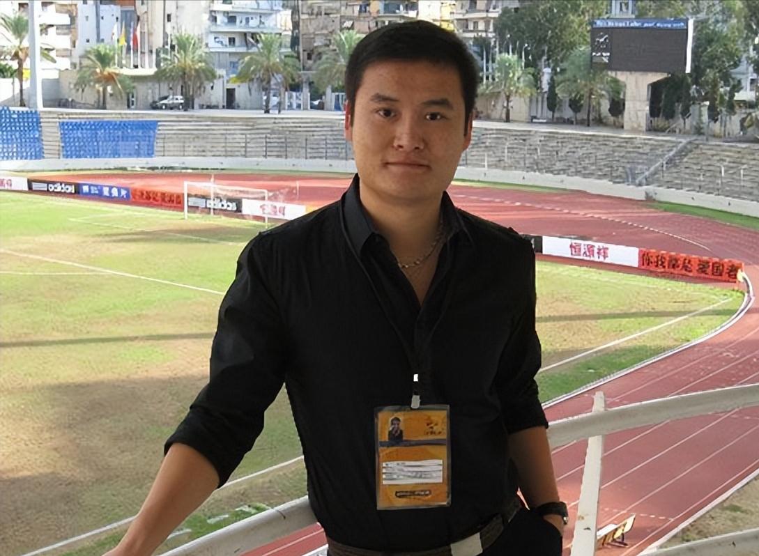 足球评论员贺炜,足球主持人贺炜