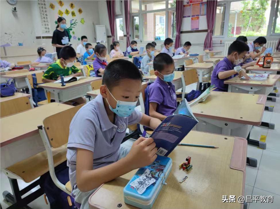 深入开展作风建设年重点任务图解,持之以恒推进作风建设走深走实