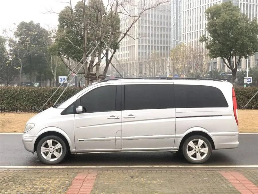 改装房车奔驰,改装房车奔驰威霆