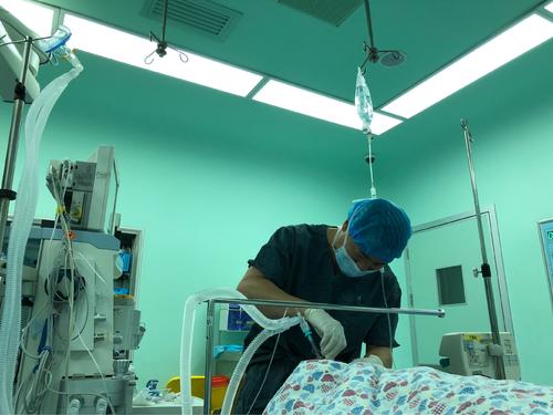 世界上真的存在一闻就晕倒的“*药迷**”吗?医生告诉您真相