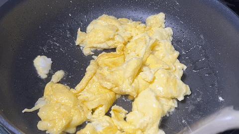 牛肉炒刀削面条最正宗的做法,白菜炒刀削面的家常做法视频