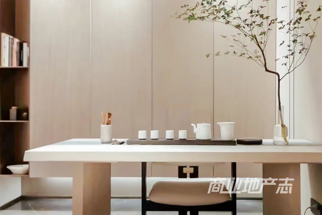 CRR百图斩｜定位重奢的福州万象城开业，榕城商业能级跨上新台阶