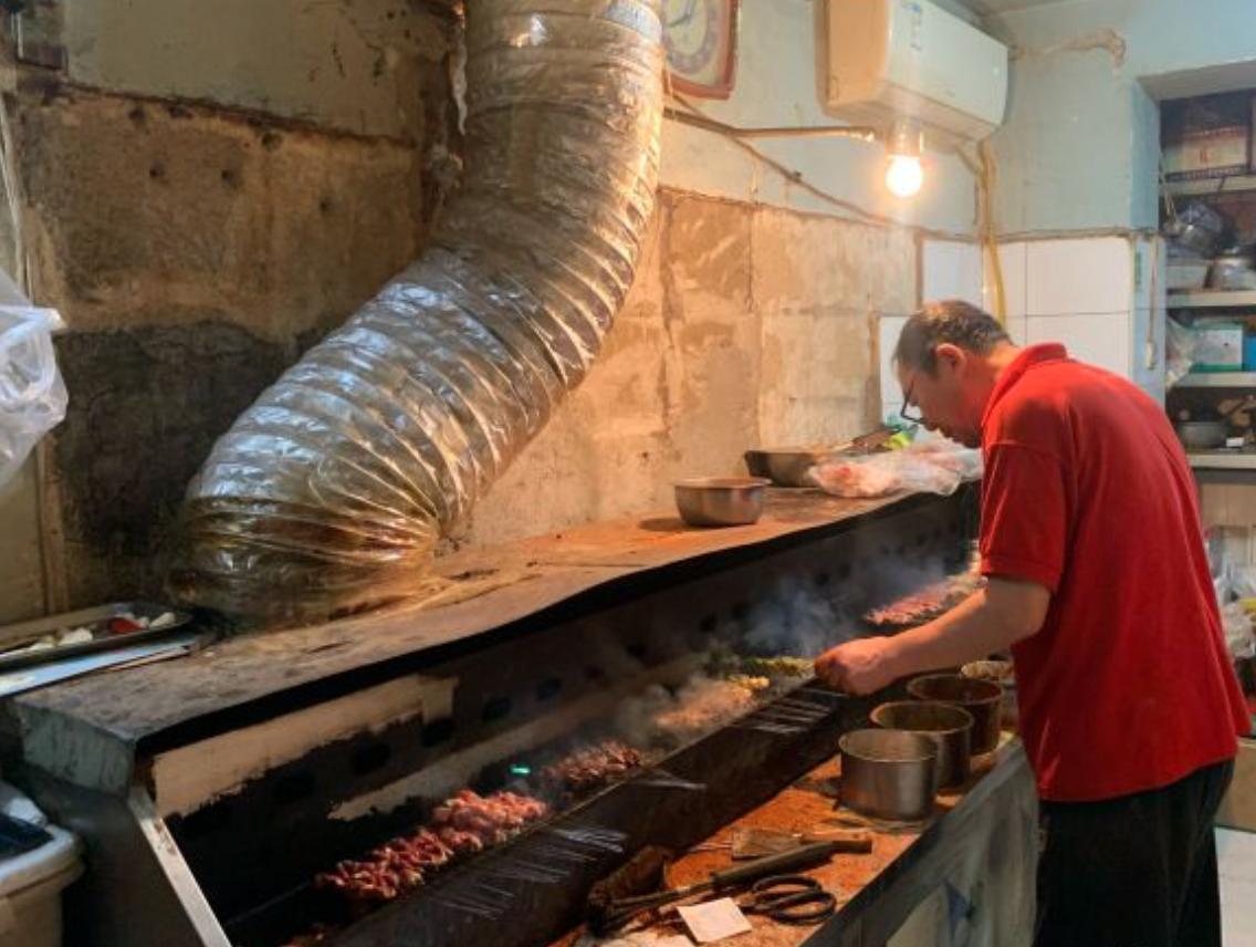 沈阳烧烤小神店彩灯塔,沈阳铁西小神店烧烤