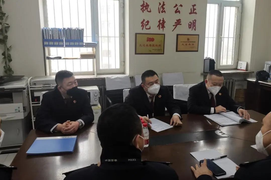 以常态化疫情防控为抓手,以平安的理念做好疫情防控工作