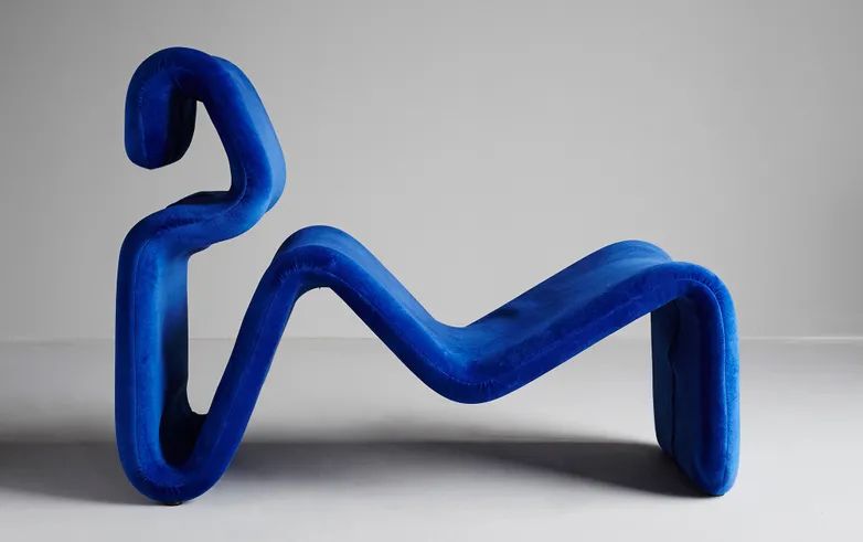 克莱因蓝背景图高级感,克莱因蓝设计