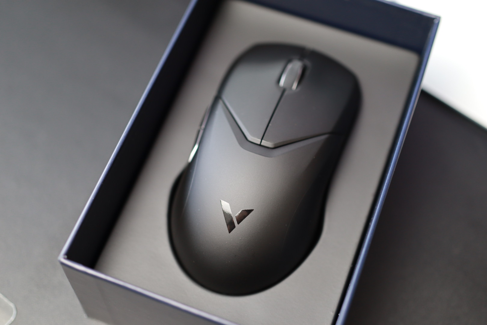 雷柏VT9无线电竞游戏鼠标,无线游戏鼠标雷柏vt9怎么选