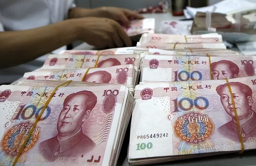 10万存农村信用社银行3年能得多少,存钱存农村信用社还是农业银行好