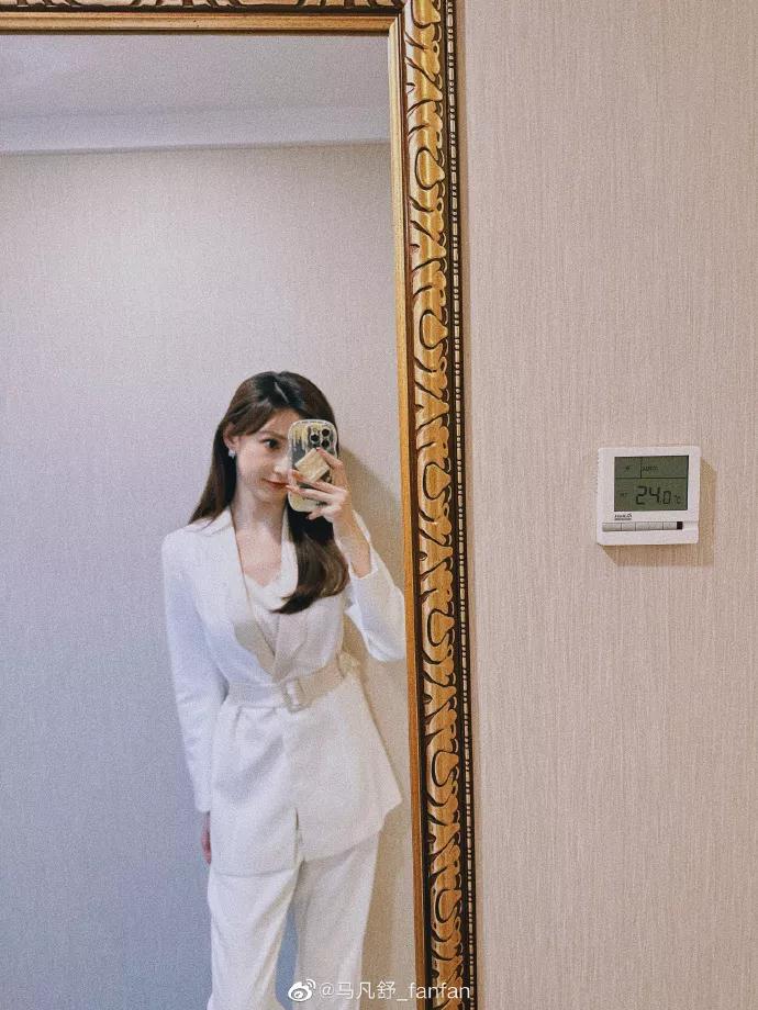 足球盛宴主持人马凡舒,天下足球主持人马凡舒视频