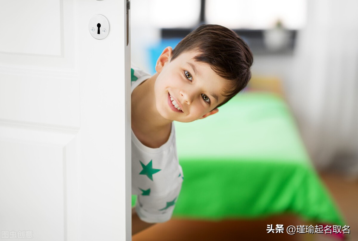 2022虎年男孩满分的名字,2022年虎年男孩阳刚大气名字