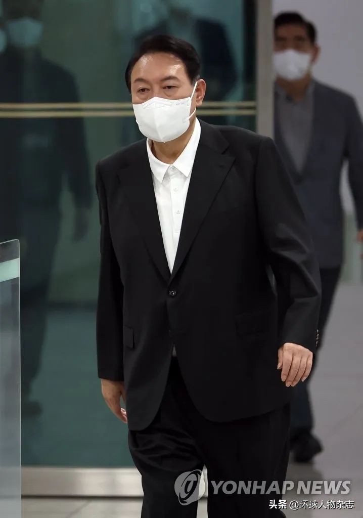 “政治报复”这就来了？卸任总统107天，他过得有多闹心？