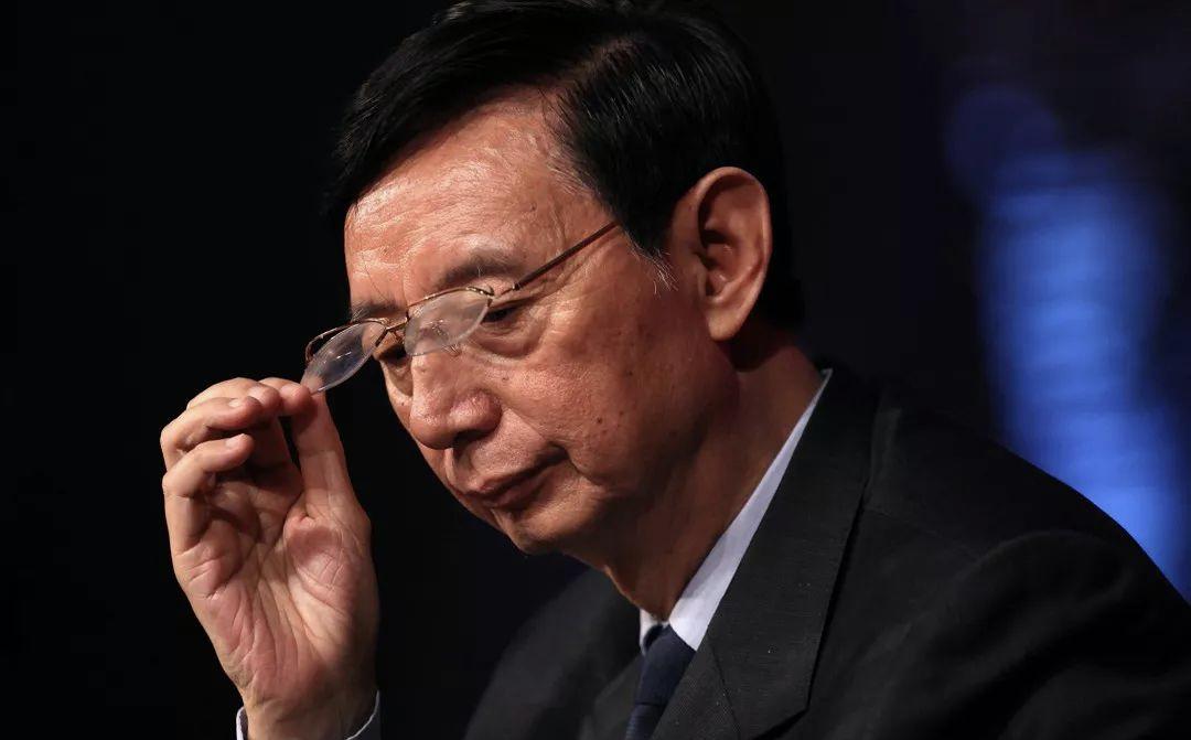 重庆57岁大叔曾是千万富翁,穷小子坐牢十七年完整版