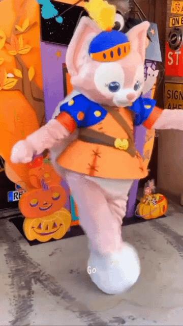 刘畊宏直播宣传邓紫棋启示录,刘畊宏顶流启示录