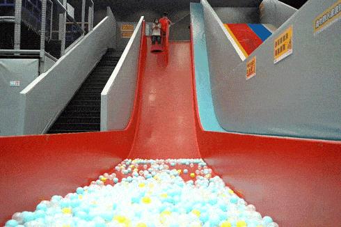 499元蹦床公园,5000平蹦床公园