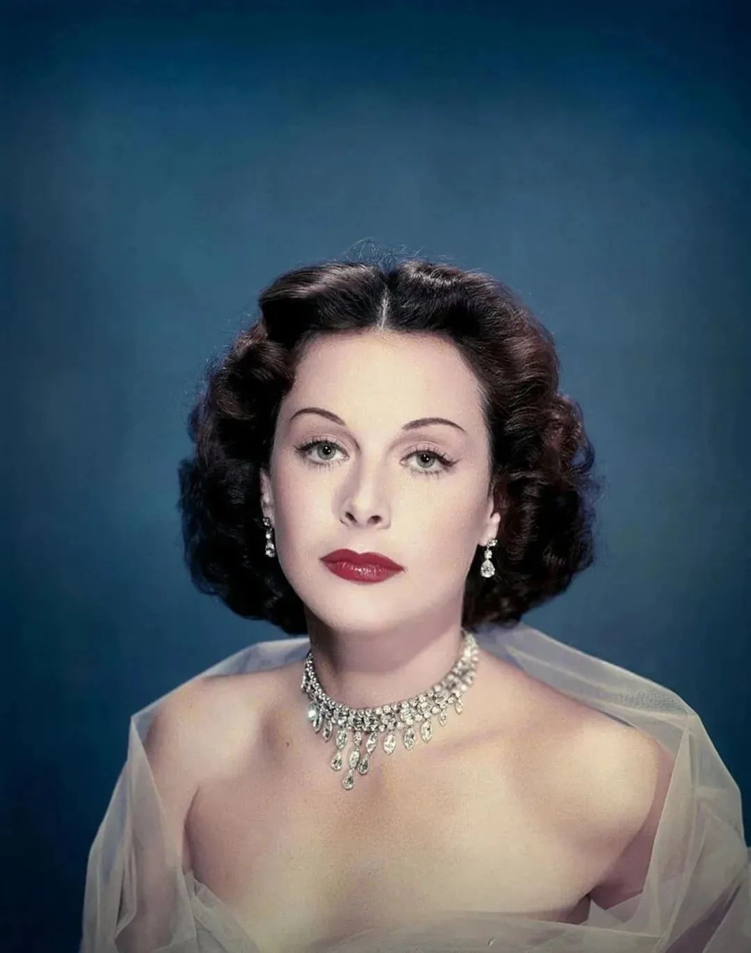 “裸奔*星艳**”和多位大佬的瓜！