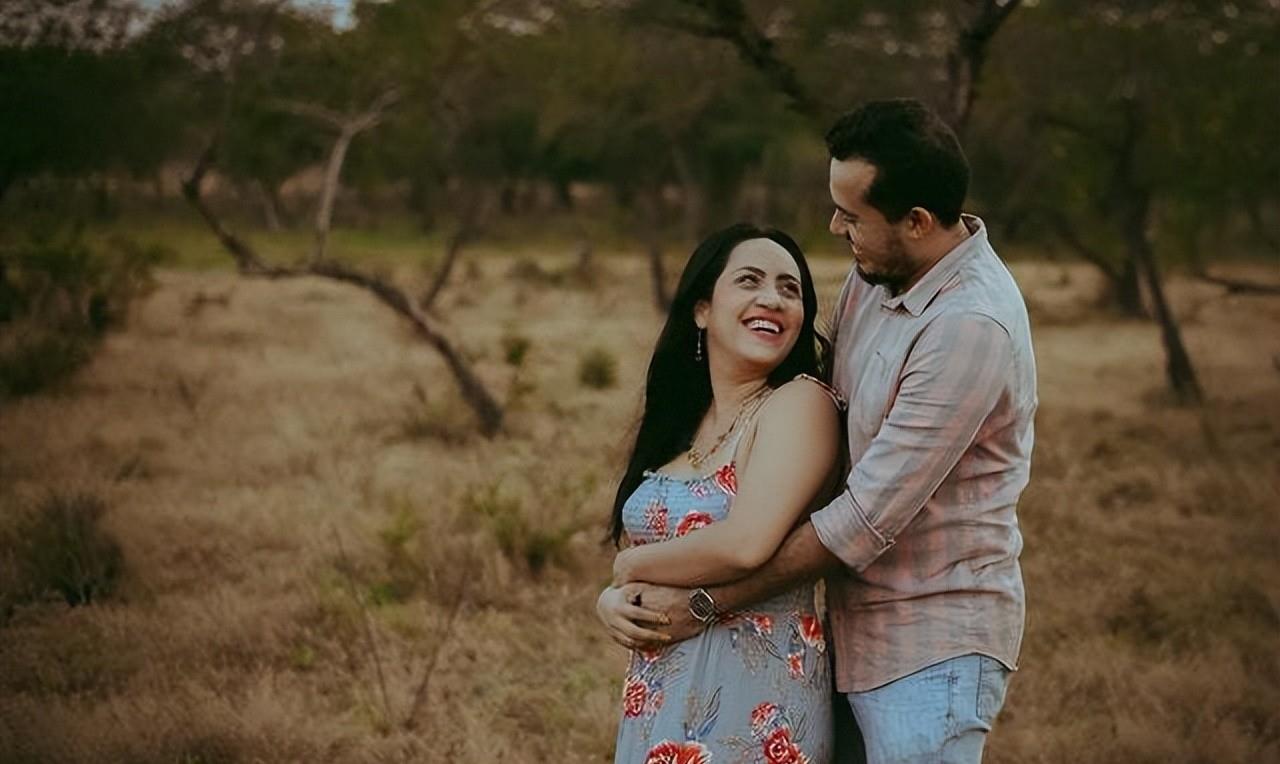 两性关系:当你需要他的时候,他不在你身边-你该怎么办?