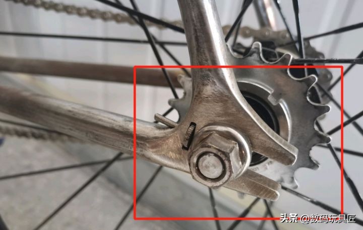 迪卡侬ovb1与大行p8青春版,迪卡侬tilt500和大行p8