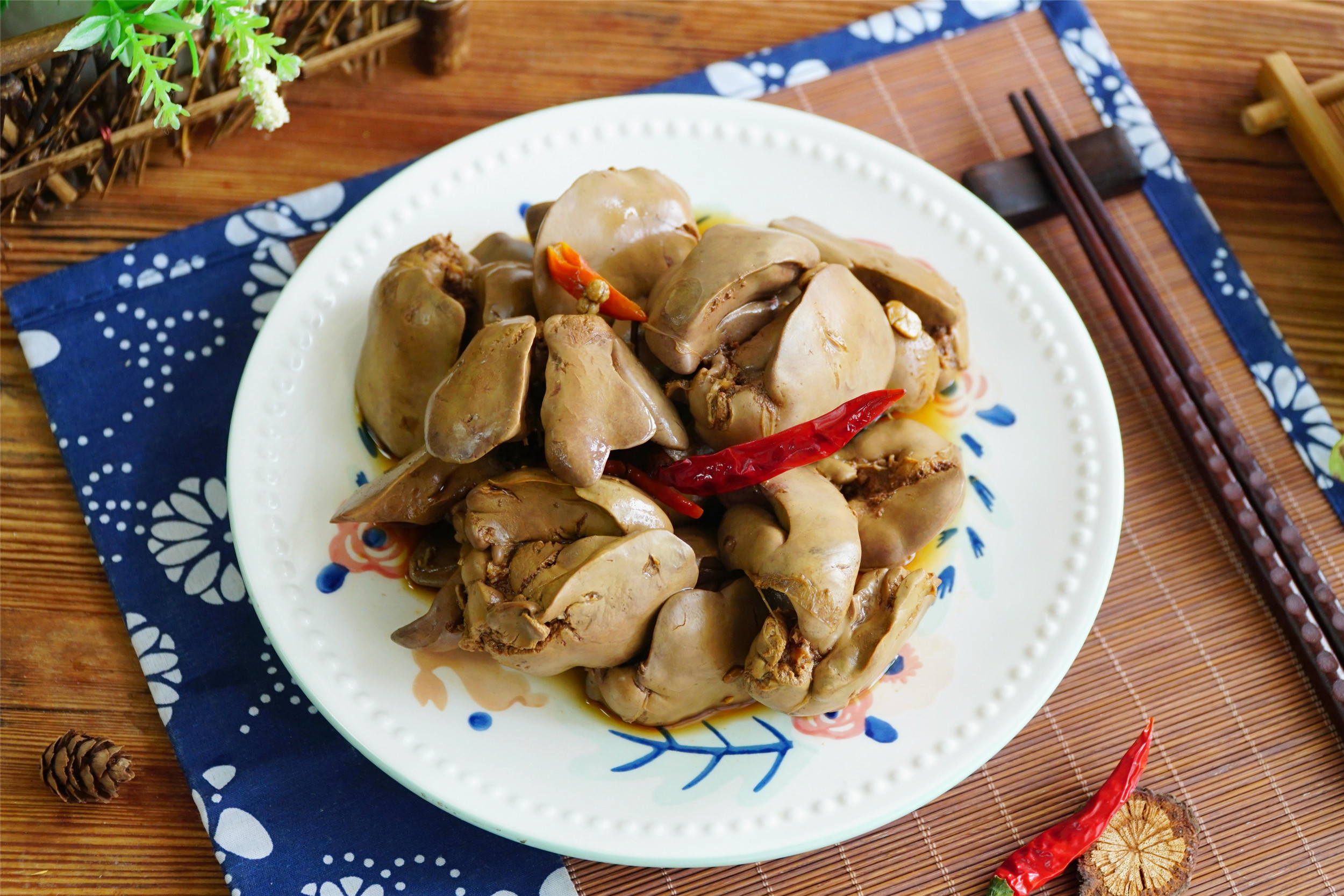 儿童对眼睛好的维生素a推荐,小孩可以吃维生素a保护视力吗