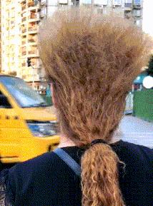 女友今年都二十三了，还是这样，是不是没救了哈哈哈好尴尬