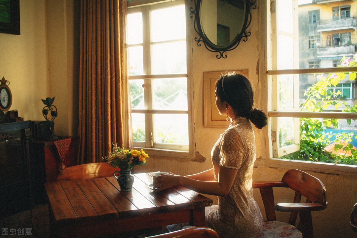 莫生气别生气气出病来无人替,莫生气气死自己无人替