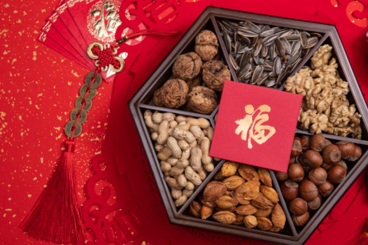 过年习俗完整版初一到十五禁忌,初一有什么讲究和习俗